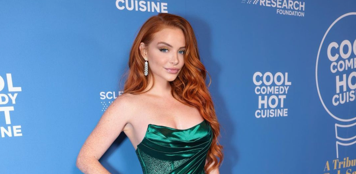 Cherish-Waters-Wears-Anna-Zuckerman-To-Cool-Comedy-Hot-Cuisine-s-Bob-Saget-Tribute-Event Anna Zuckerman