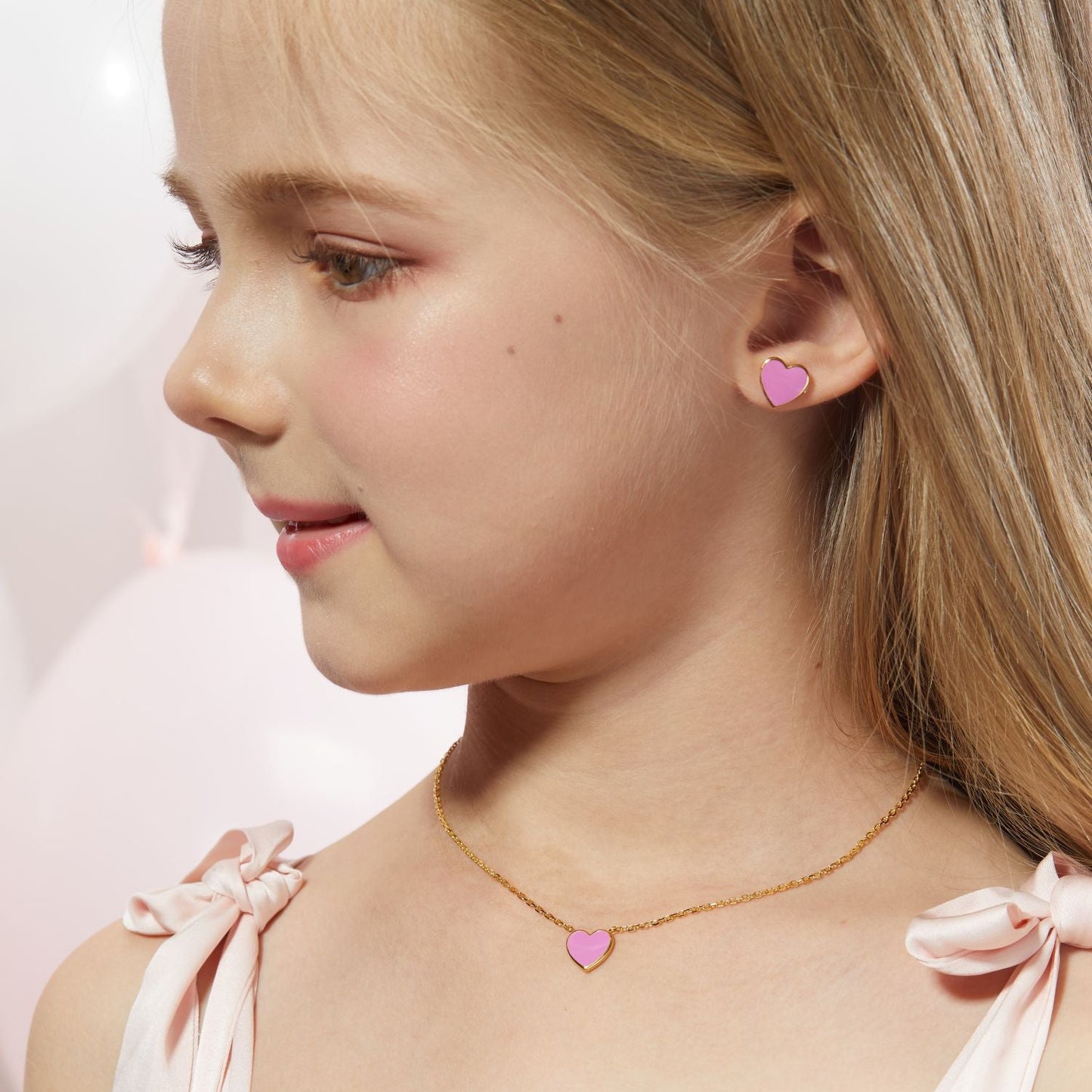 Petit Love Necklace in Rose