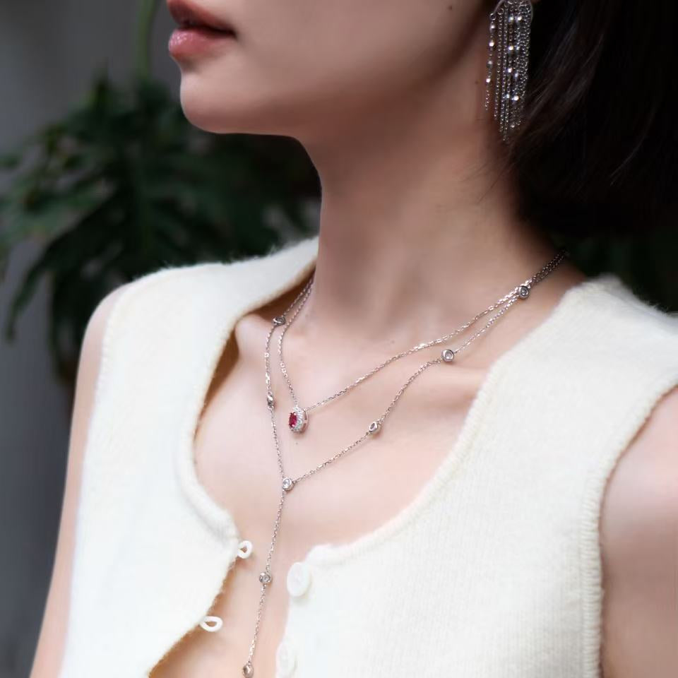 Lily Gem Necklace in Ruby Anna Zuckerman