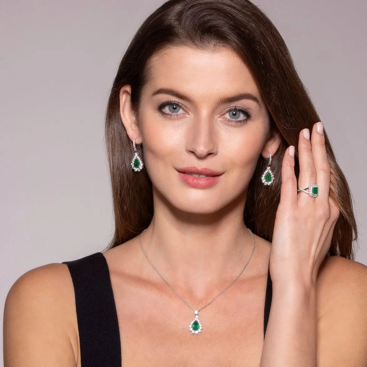 Carlisle Tear Drop Necklace - Anna Zuckerman