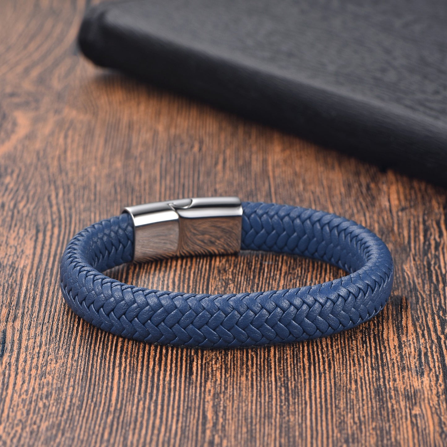 Lucas Braid Men's Bracelet