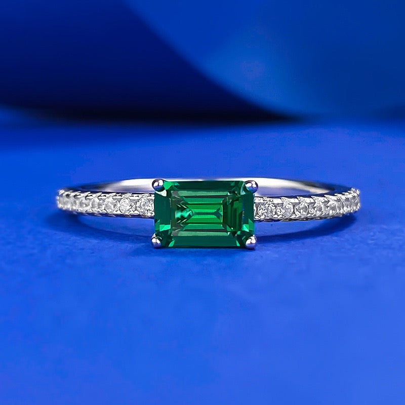 Petite Emerald Ring