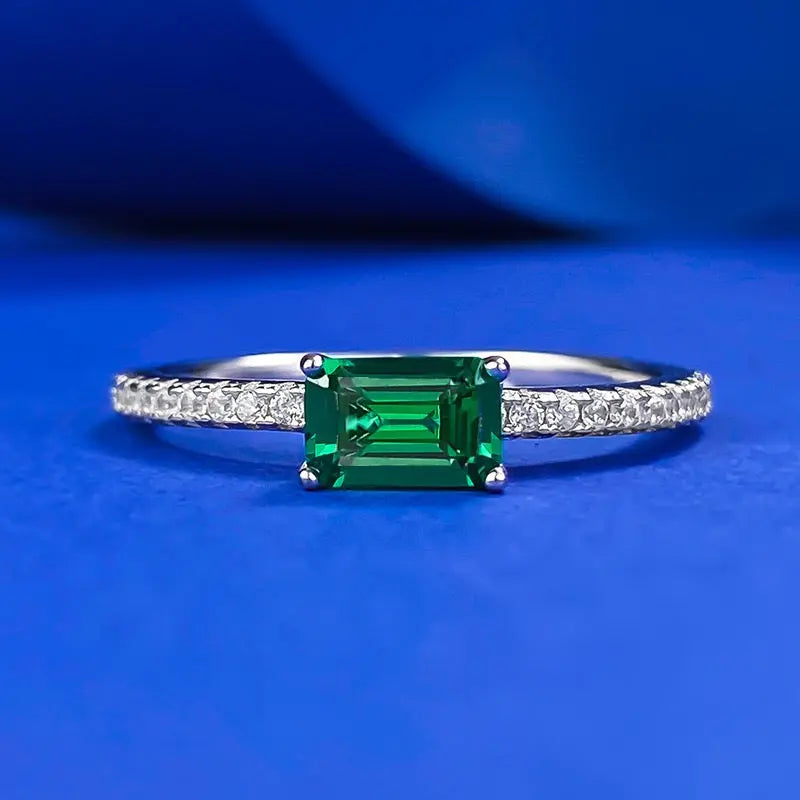 Petite Emerald Ring Anna Zuckerman