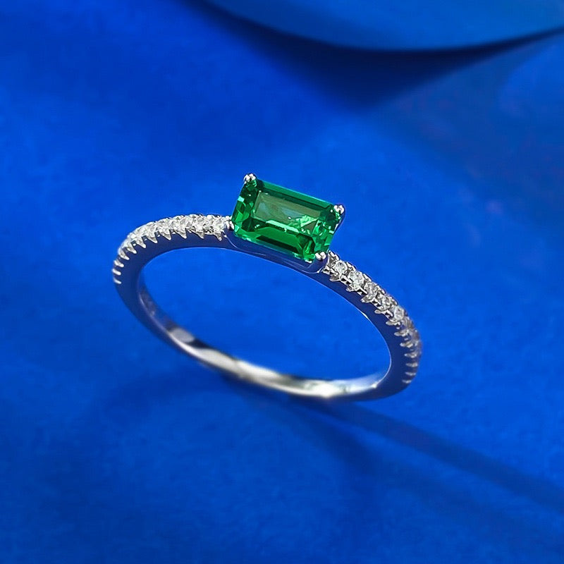 Petite Emerald Ring