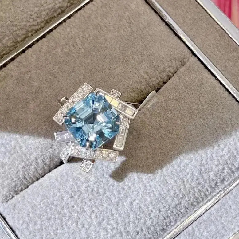 Aquamarine Tide Ring Anna Zuckerman