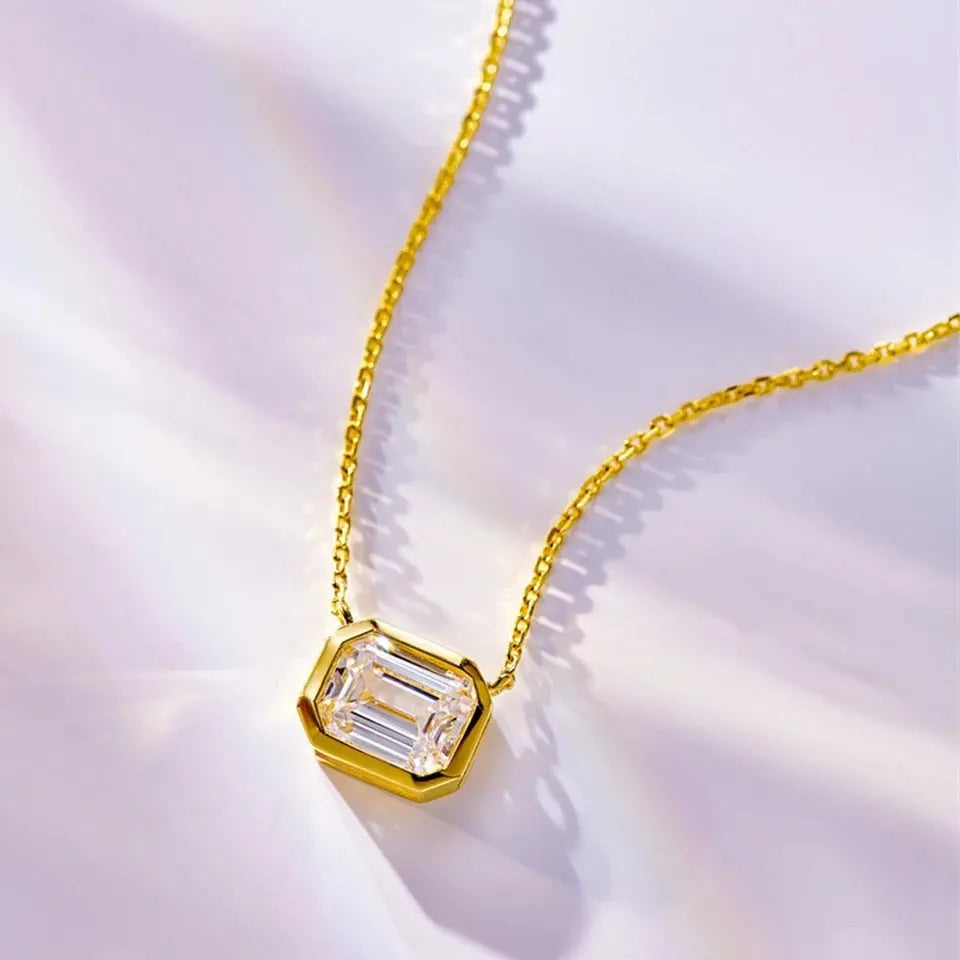 Kelly 5 Carat Diamond Crystalline Necklace in Gold Anna Zuckerman