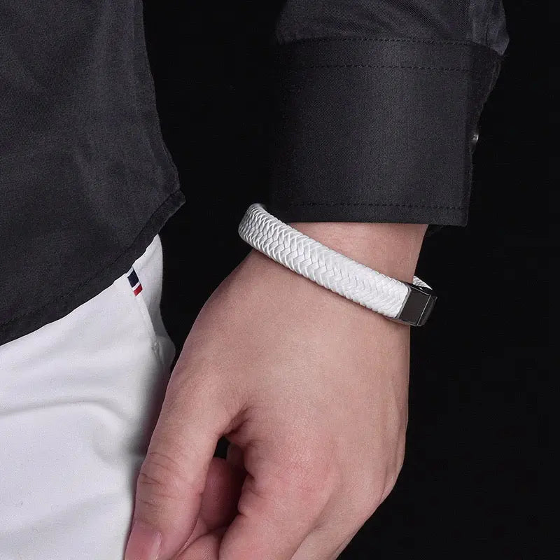 Lucas Braid Men's Bracelet Anna Zuckerman