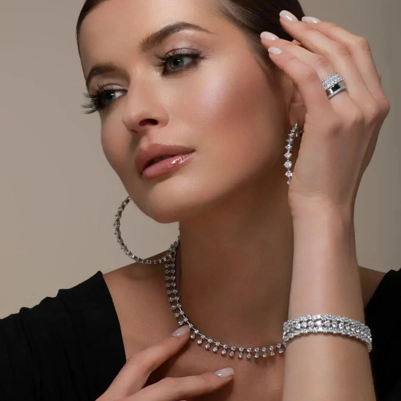 Luxe Edition 10 Carat Martini Tennis Bracelet Anna Zuckerman