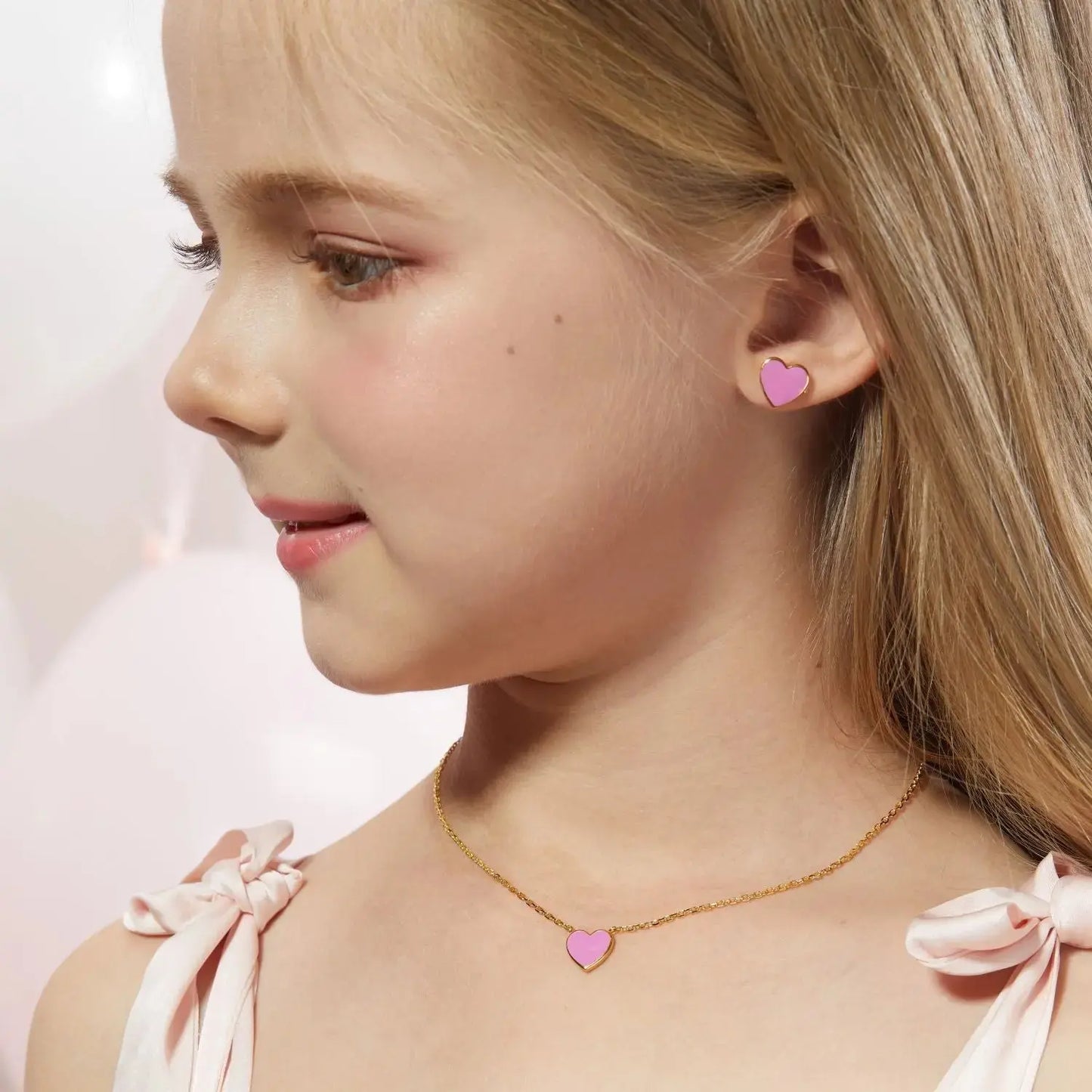 Petit Love Necklace in Rose Anna Zuckerman