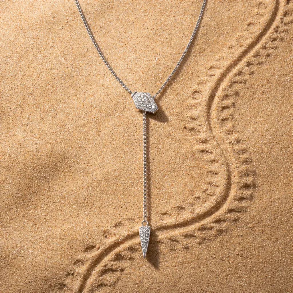 Serpantina Lariat In Platinum Anna Zuckerman