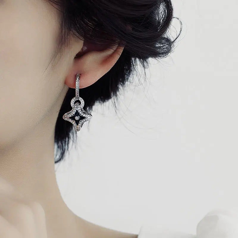 Spade Drops Anna Zuckerman