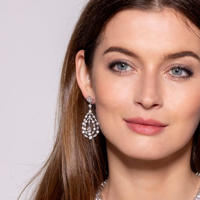 Retro Glamour Chandelier Earrings
