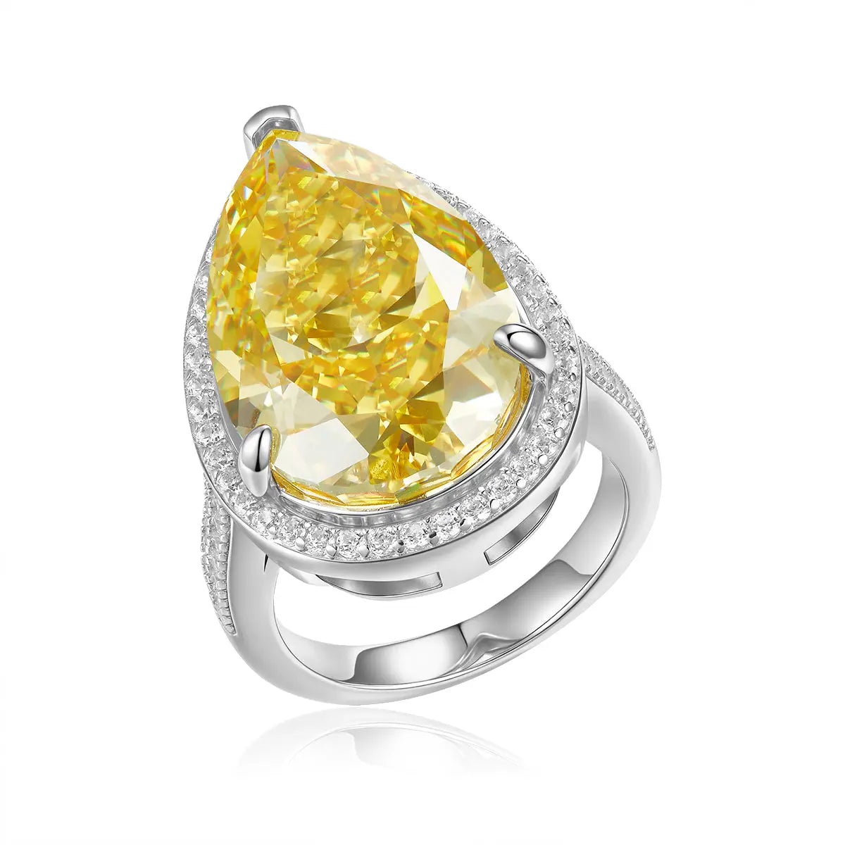 The Duchess Ring Anna Zuckerman