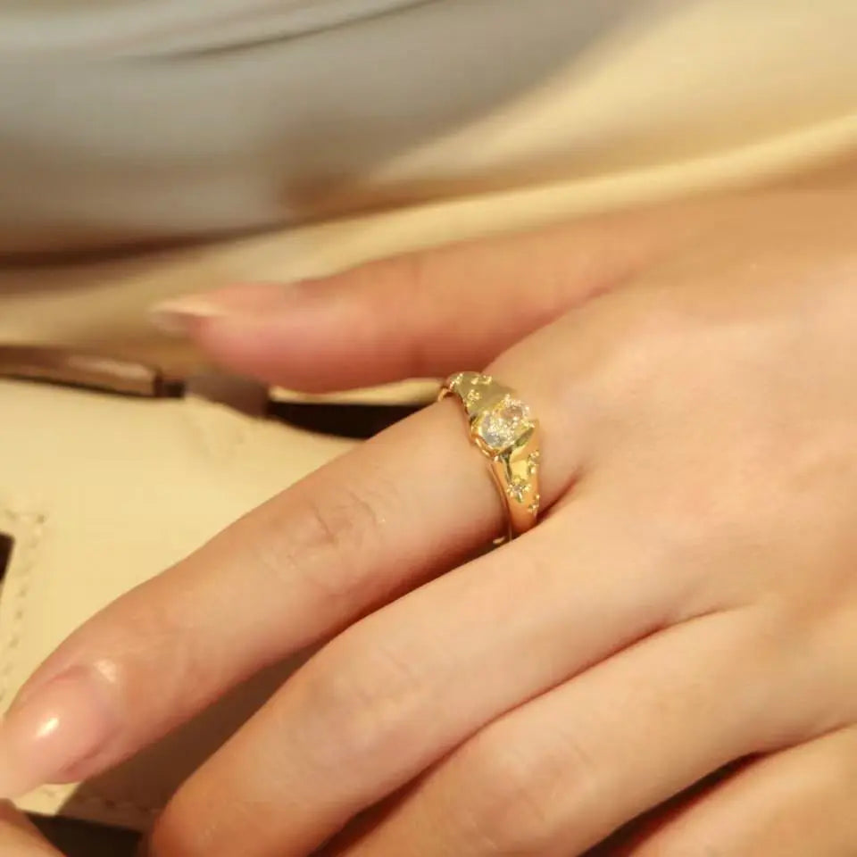 Citrine Sun Ring in Yellow Gold Anna Zuckerman