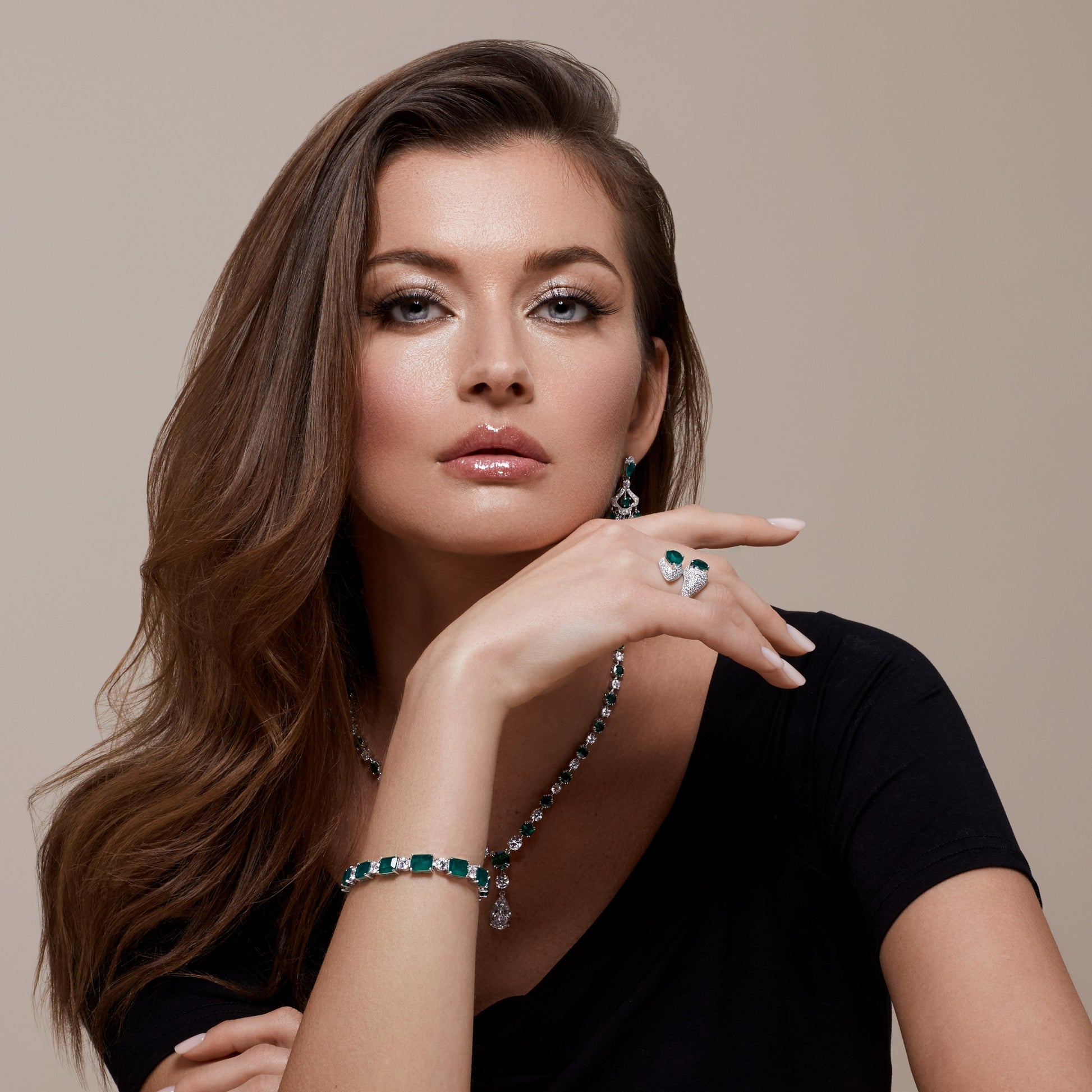 Nora Bypass Ring with Emerald Anna Zuckerman
