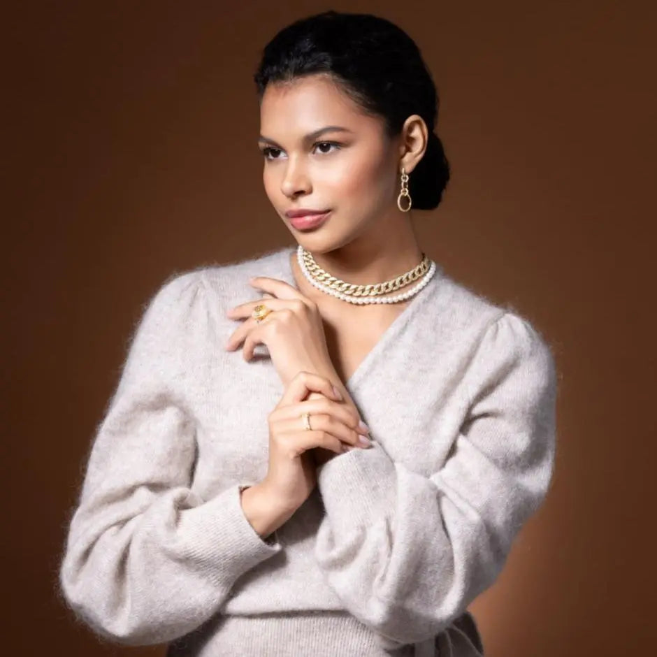 Alula Timeless Drops Anna Zuckerman