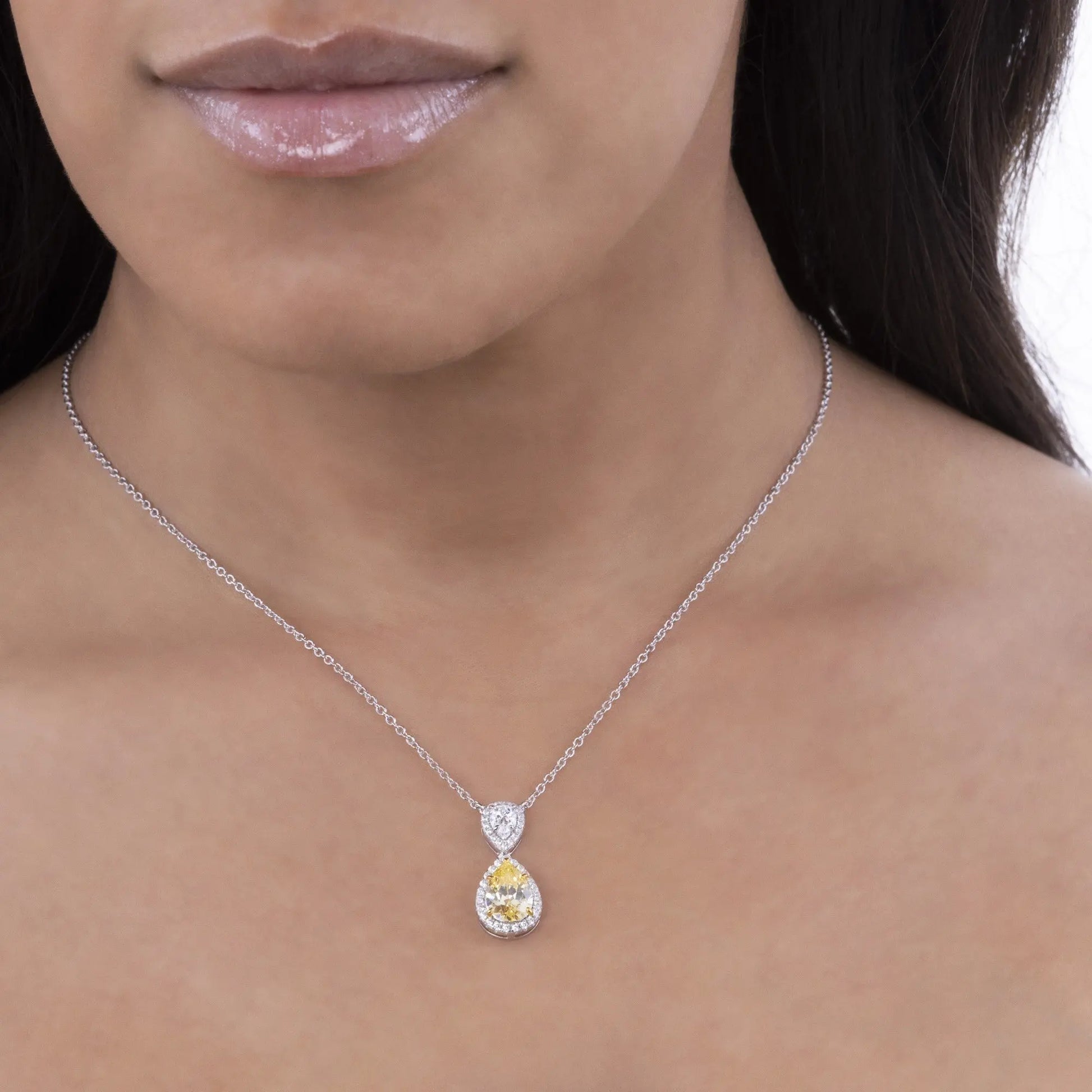 Aubrey Jen Pear Shaped Necklace - Anna Zuckerman