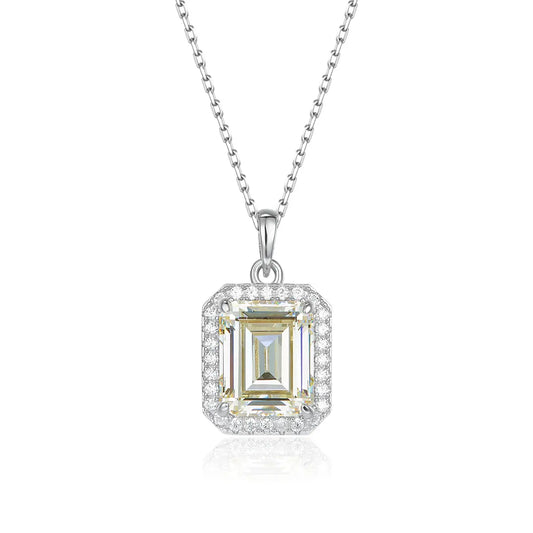 Biltmore Necklace in White Diamond Anna Zuckerman
