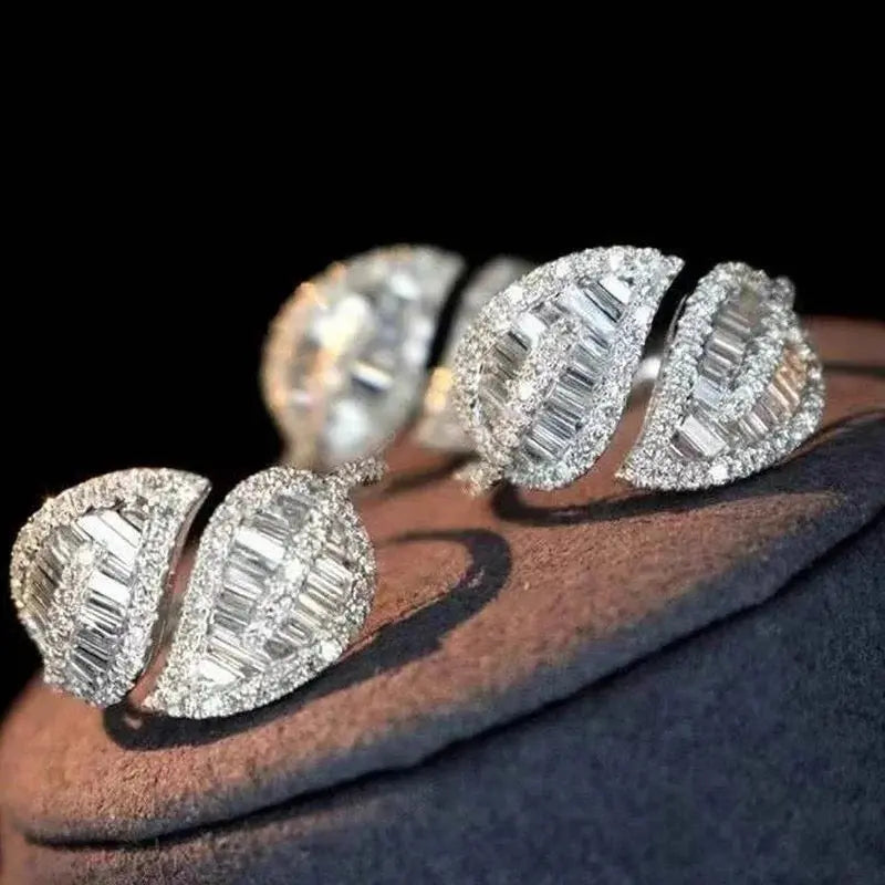 Bypass Leaf Ring Anna Zuckerman Retail