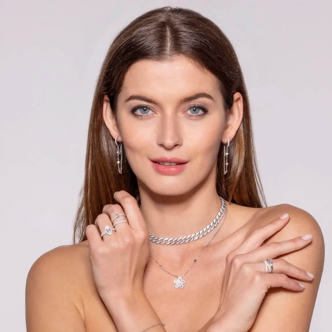 Chain Link Huggie Earrings - Anna Zuckerman