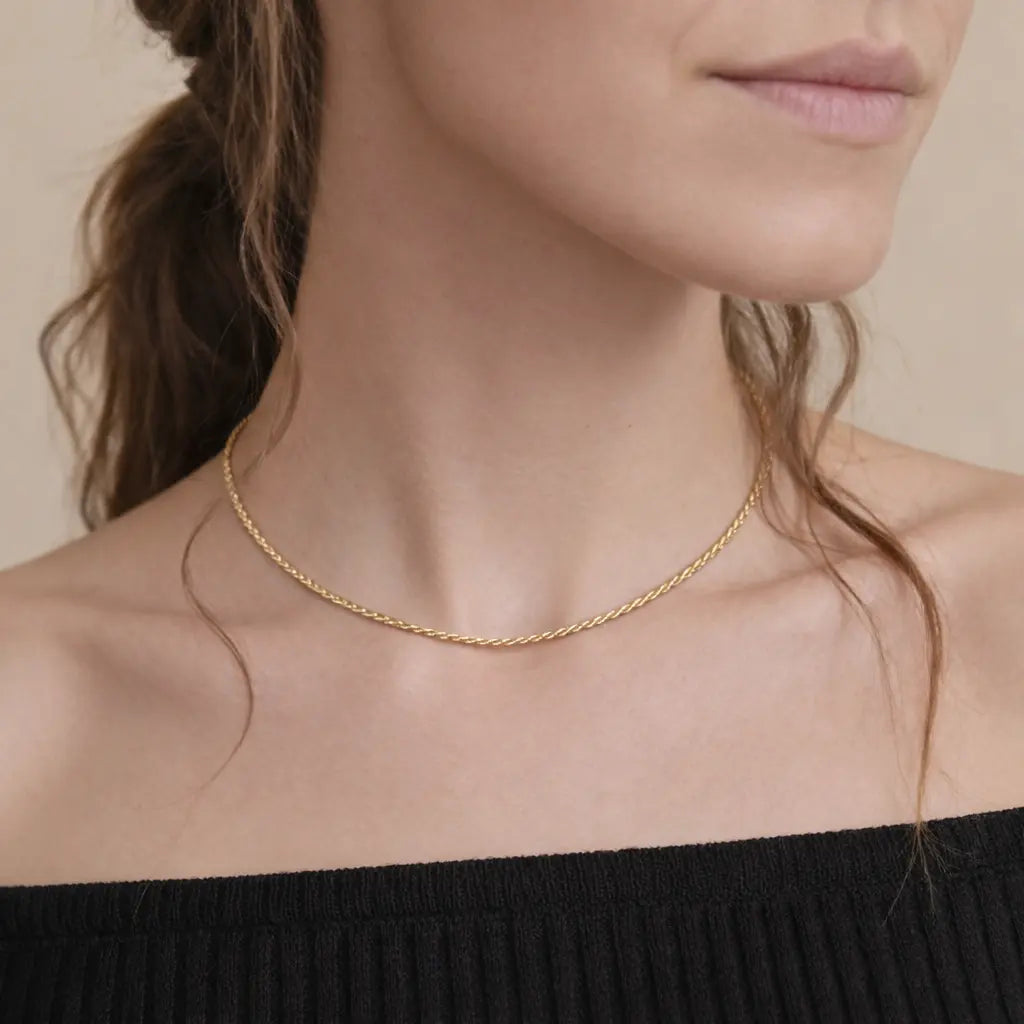 Elegant Twist Necklace Yellow Gold Anna Zuckerman