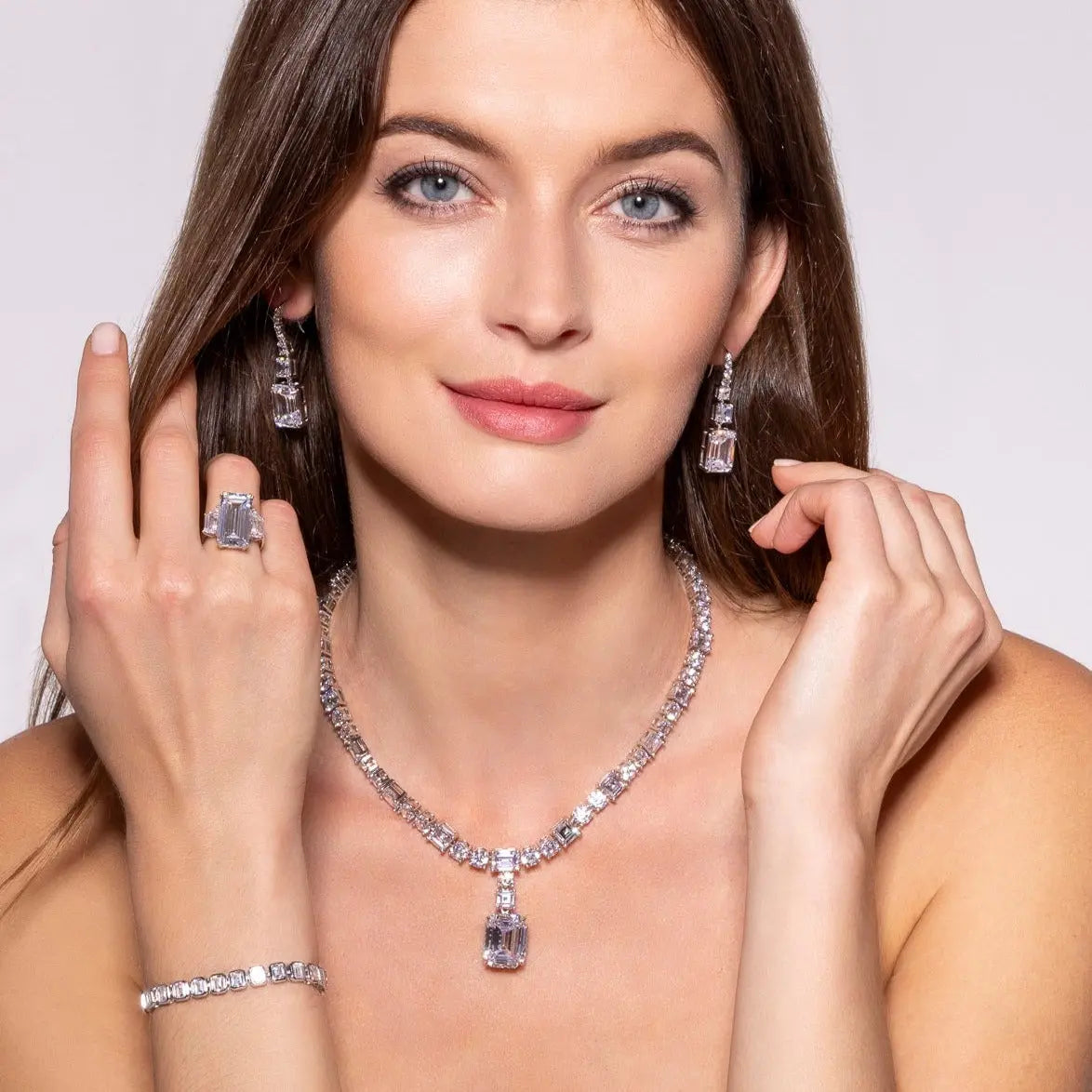 Faire La Fete Statement Necklace - Anna Zuckerman
