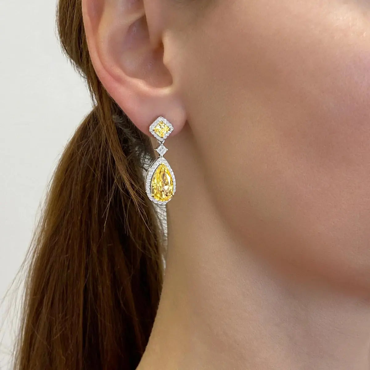 Kitan Canary Drops Anna Zuckerman