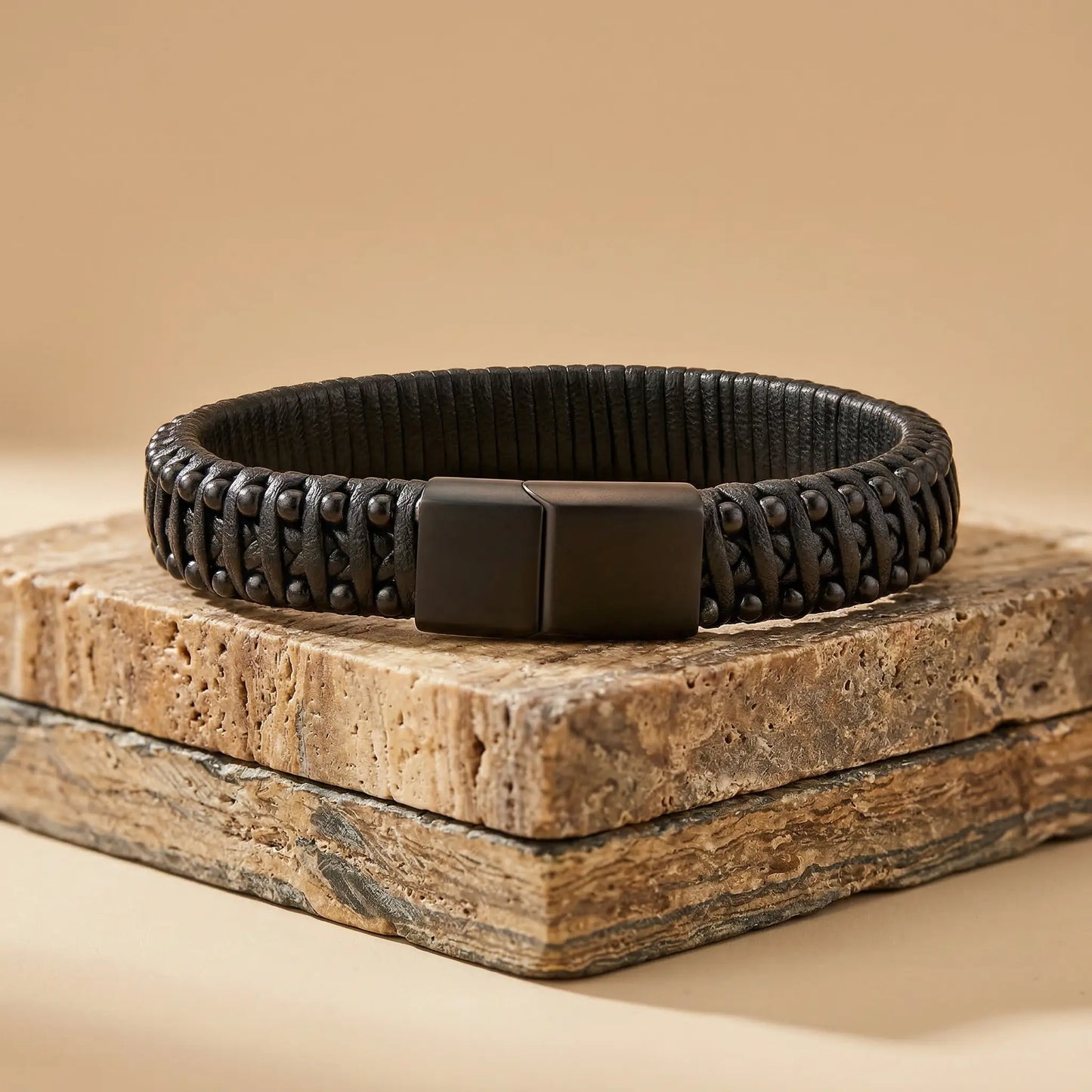Knox Black Bracelet Anna Zuckerman