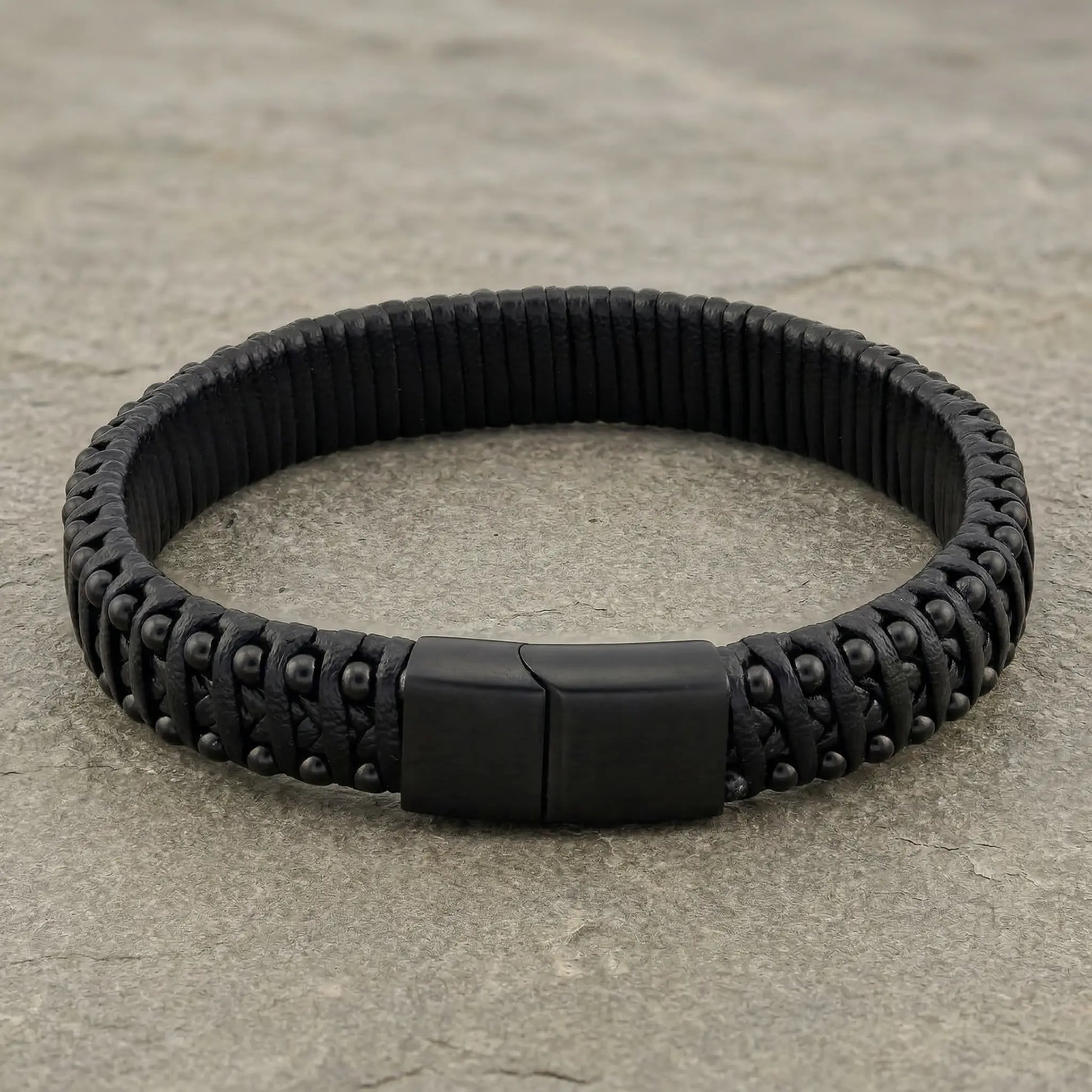 Knox Black Bracelet Anna Zuckerman