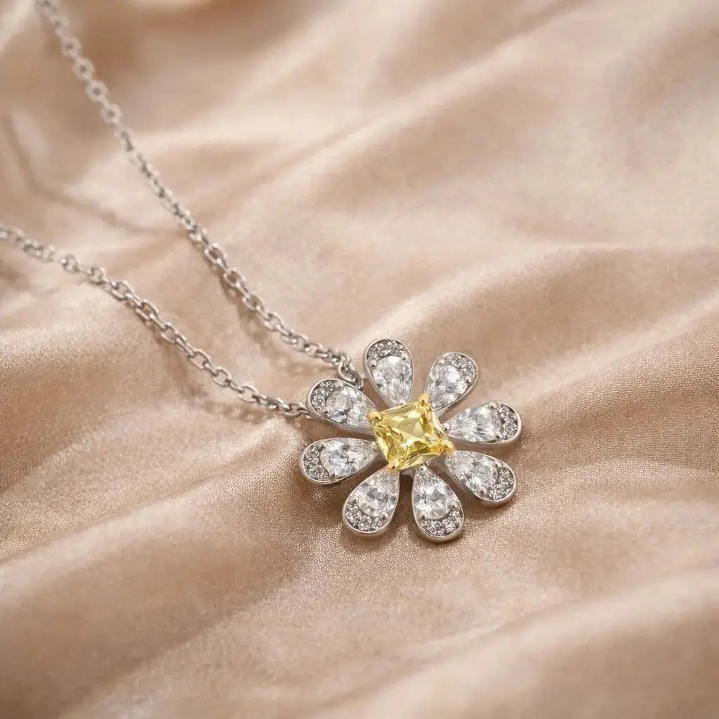 La Marguerite Necklace In Yellow Anna Zuckerman