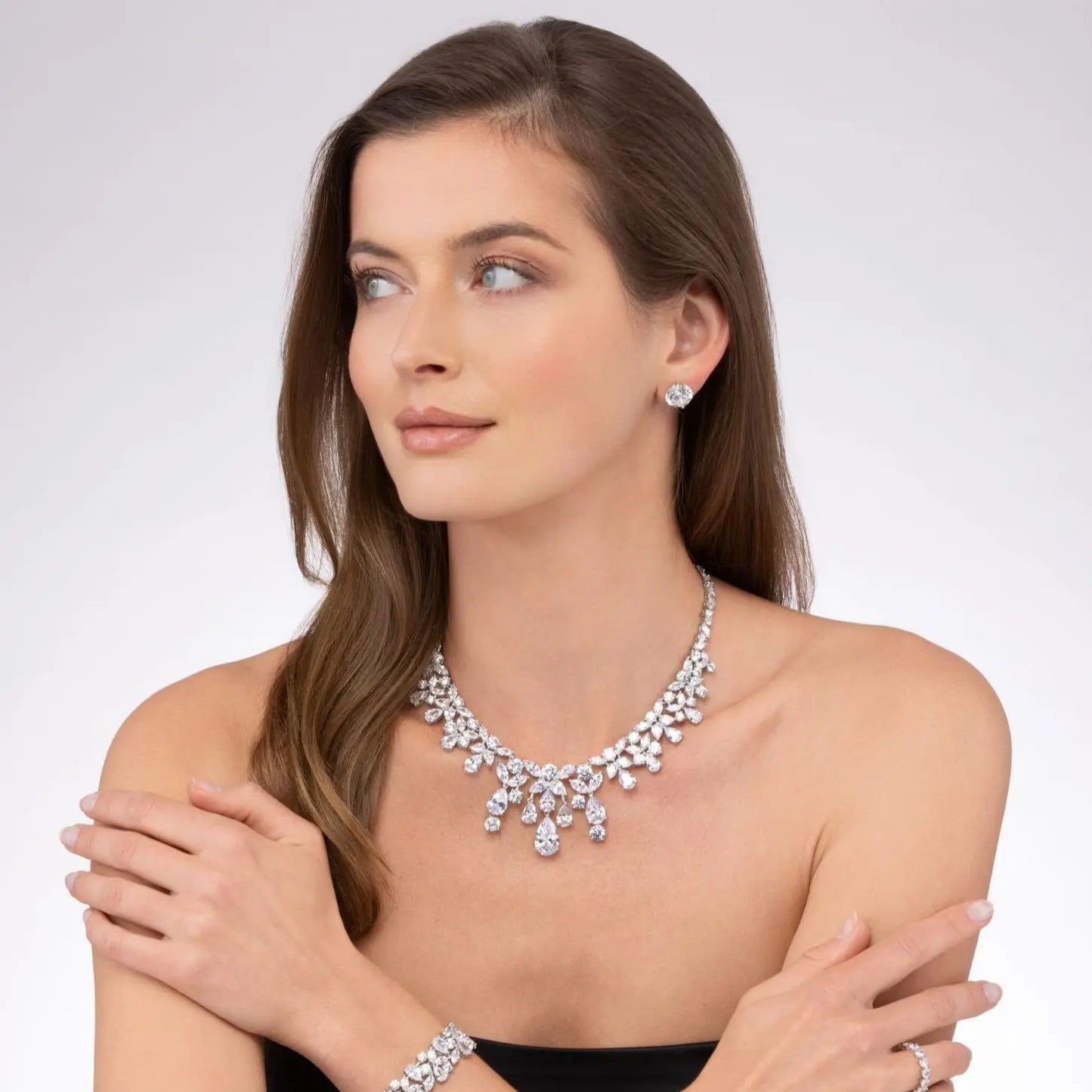 La Scala Diamond Crystalline Statement Necklace by Kathy Hilton - Anna Zuckerman