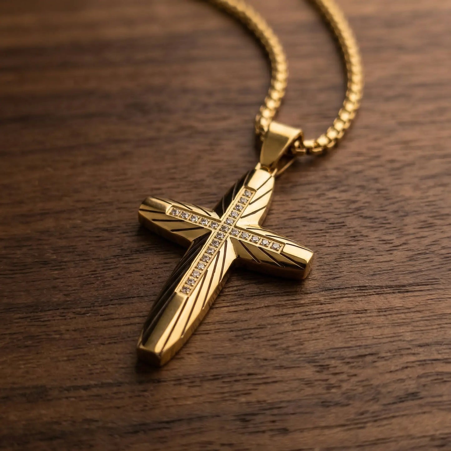 Logan Cross Necklace Anna Zuckerman