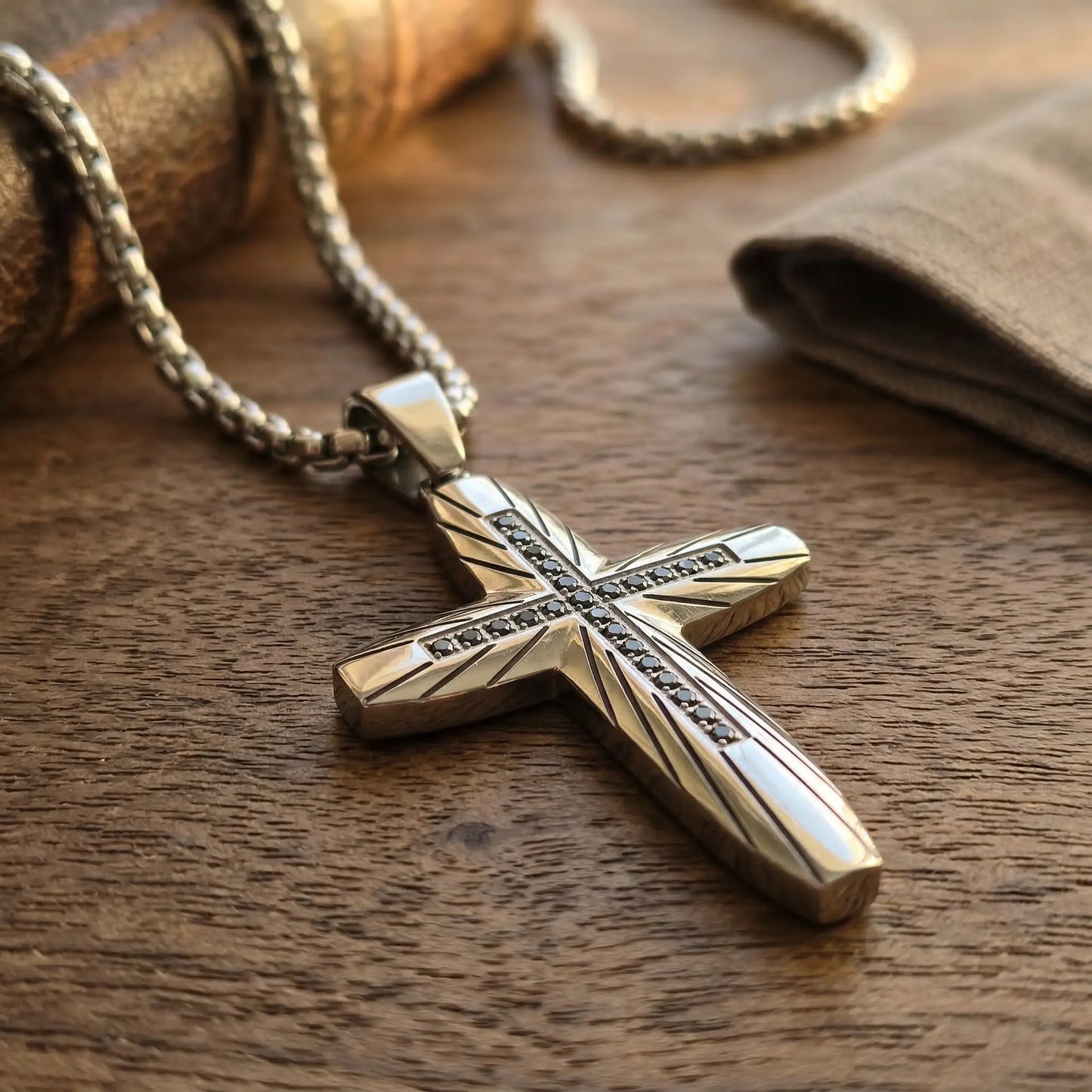 Logan Cross Necklace Anna Zuckerman