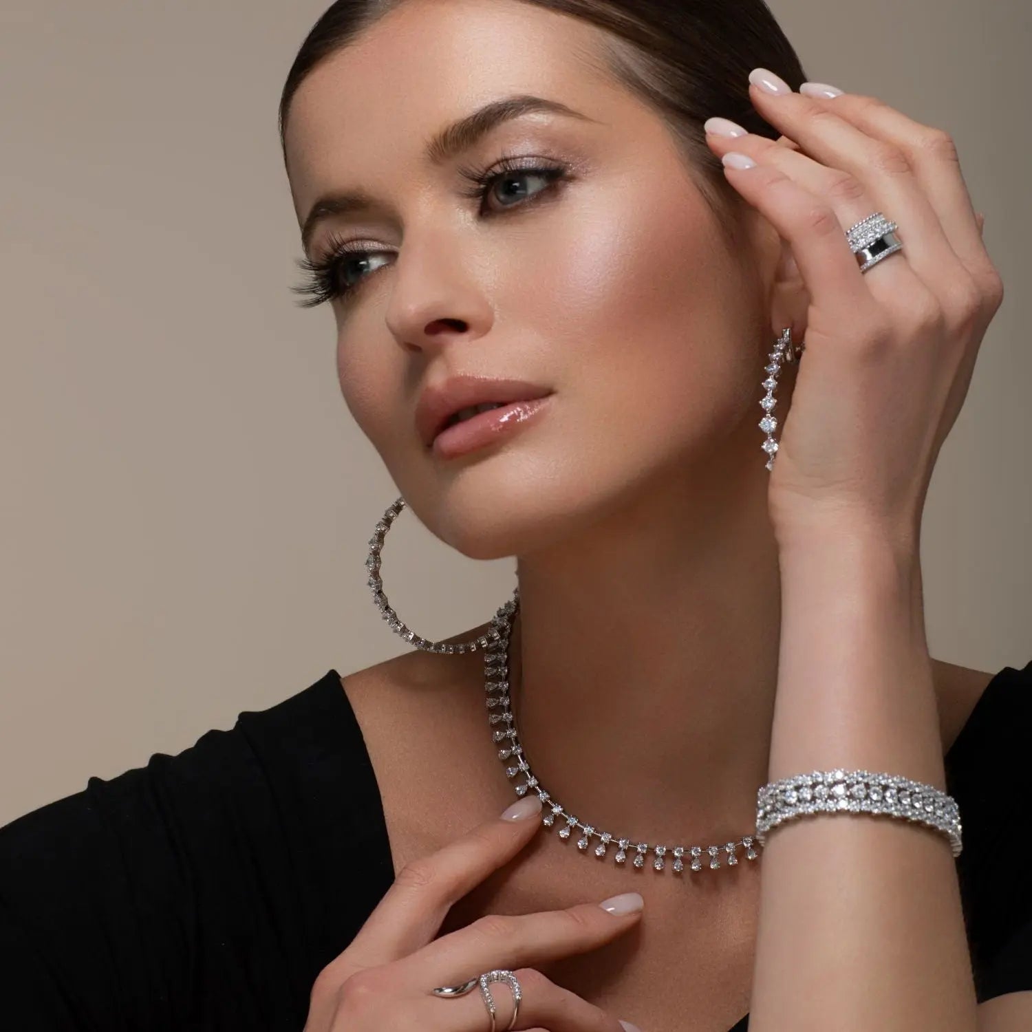 Luxe G Color 5 Carat Bracelet Four Prong in Platinum Anna Zuckerman