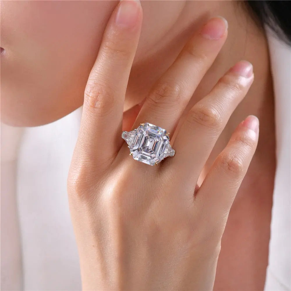 Malibu 10 Carat White Diamond Crystalline Ring Anna Zuckerman