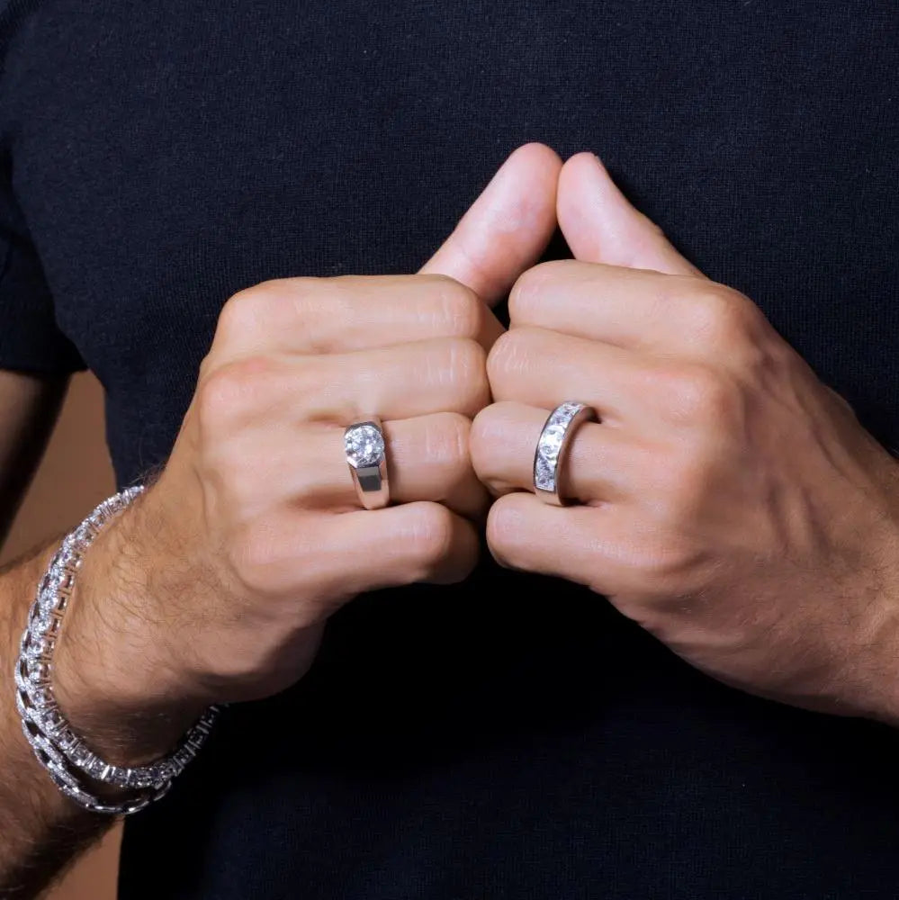 Men's 4.5ct Elon Signature Ring in Gold Anna Zuckerman