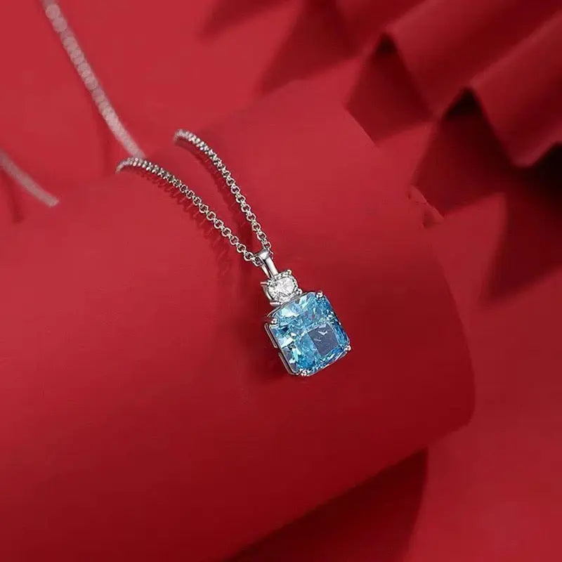 Nicky Roth Necklace by Kathy Hilton Anna Zuckerman
