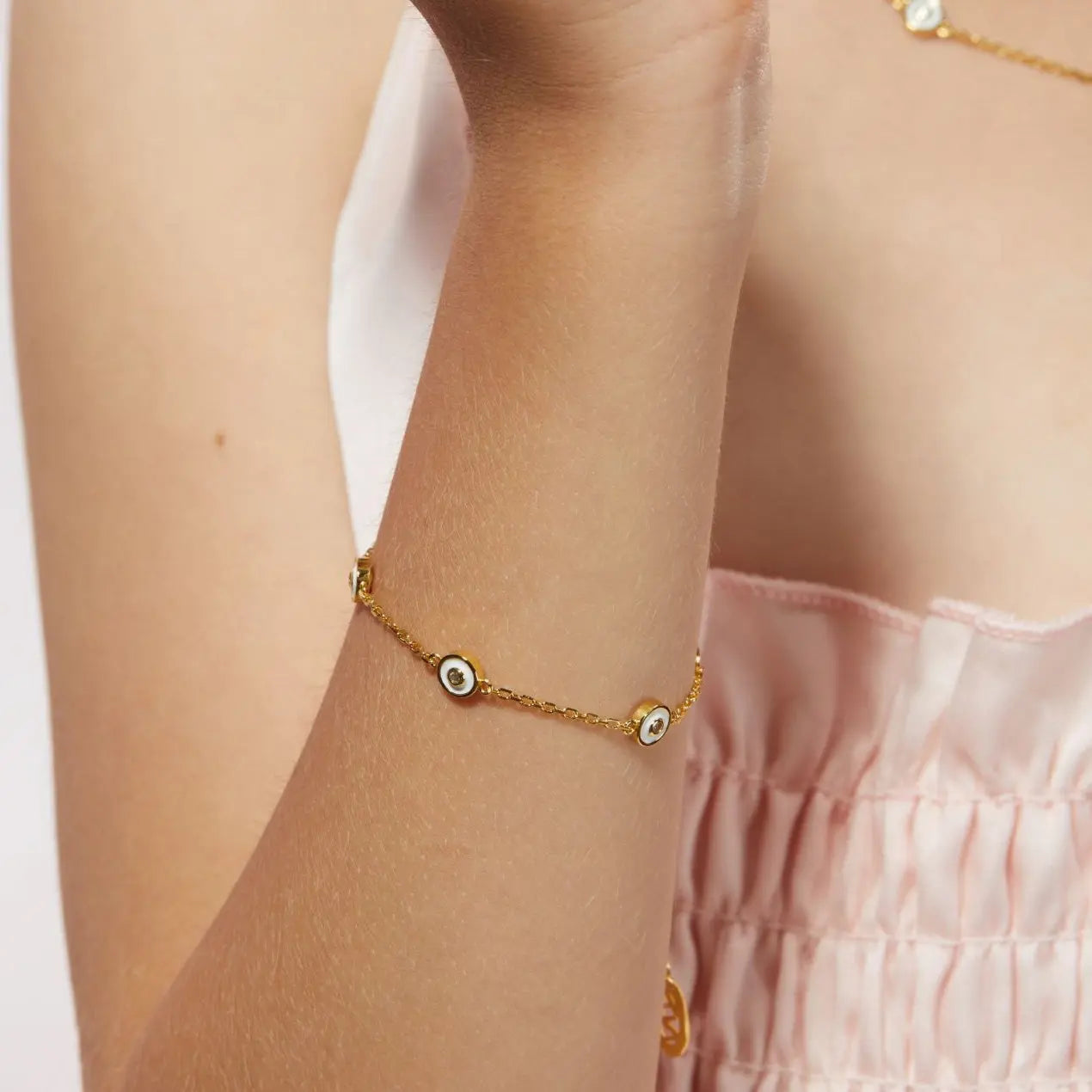 Petit Bubble Bracelet in White Anna Zuckerman