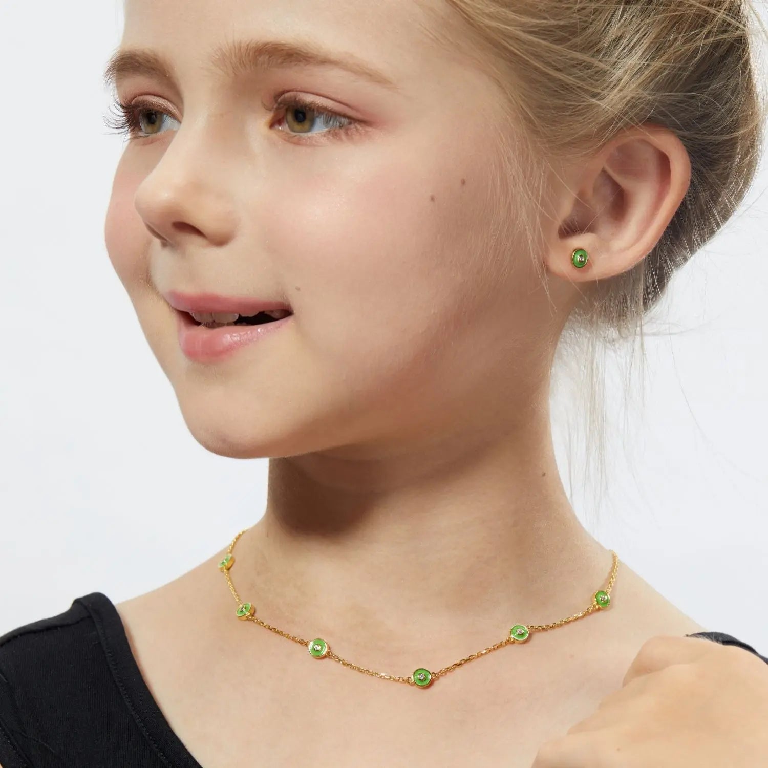 Petit Bubble Necklace in Green Anna Zuckerman