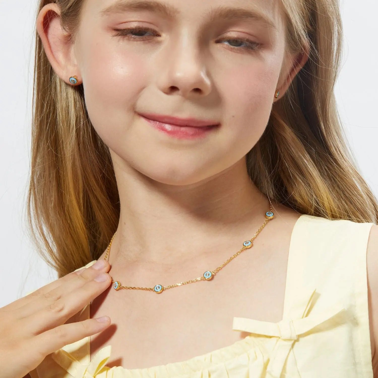 Petit Bubble Necklace in Sky Blue Anna Zuckerman