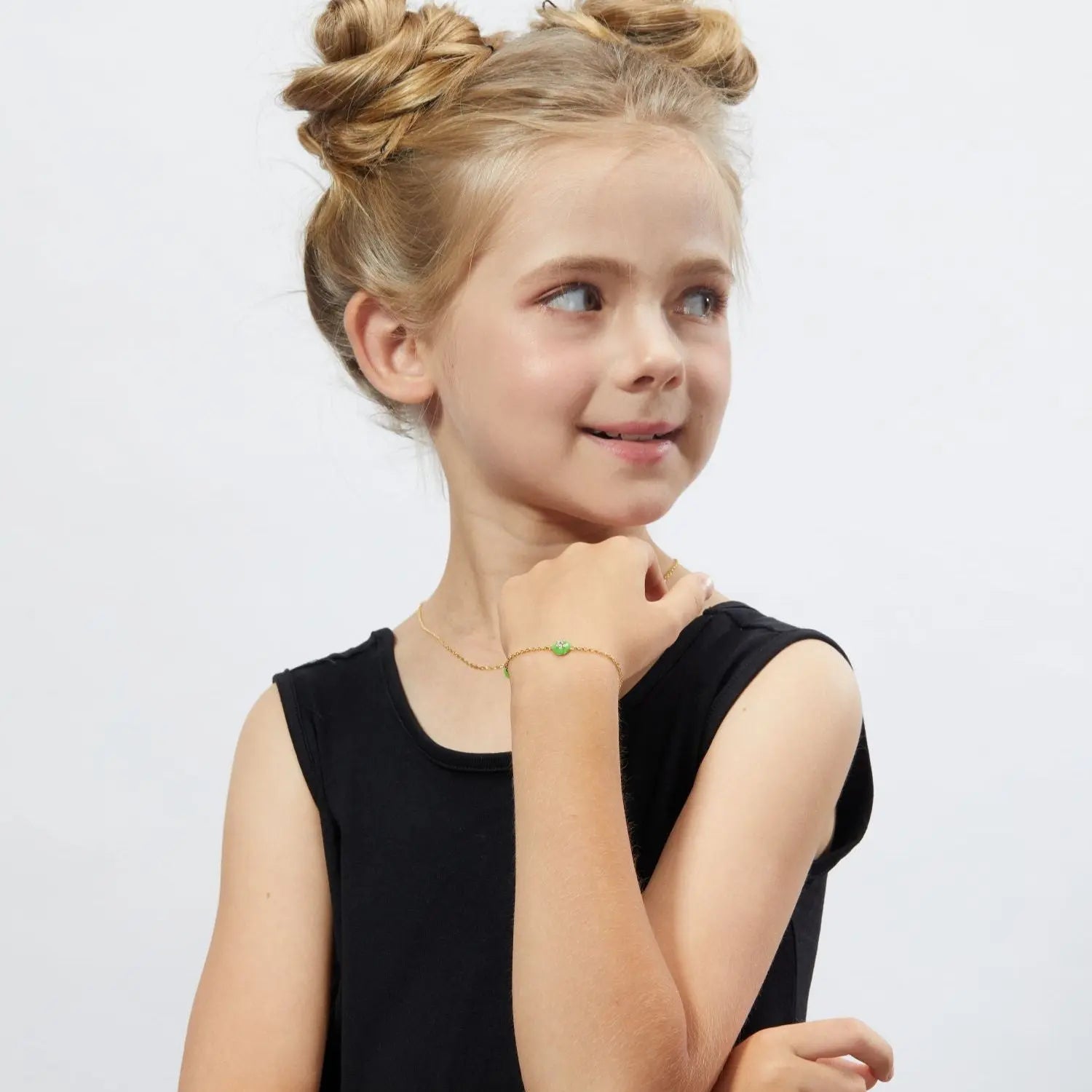 Petit Cupcake Bracelet in Green Anna Zuckerman