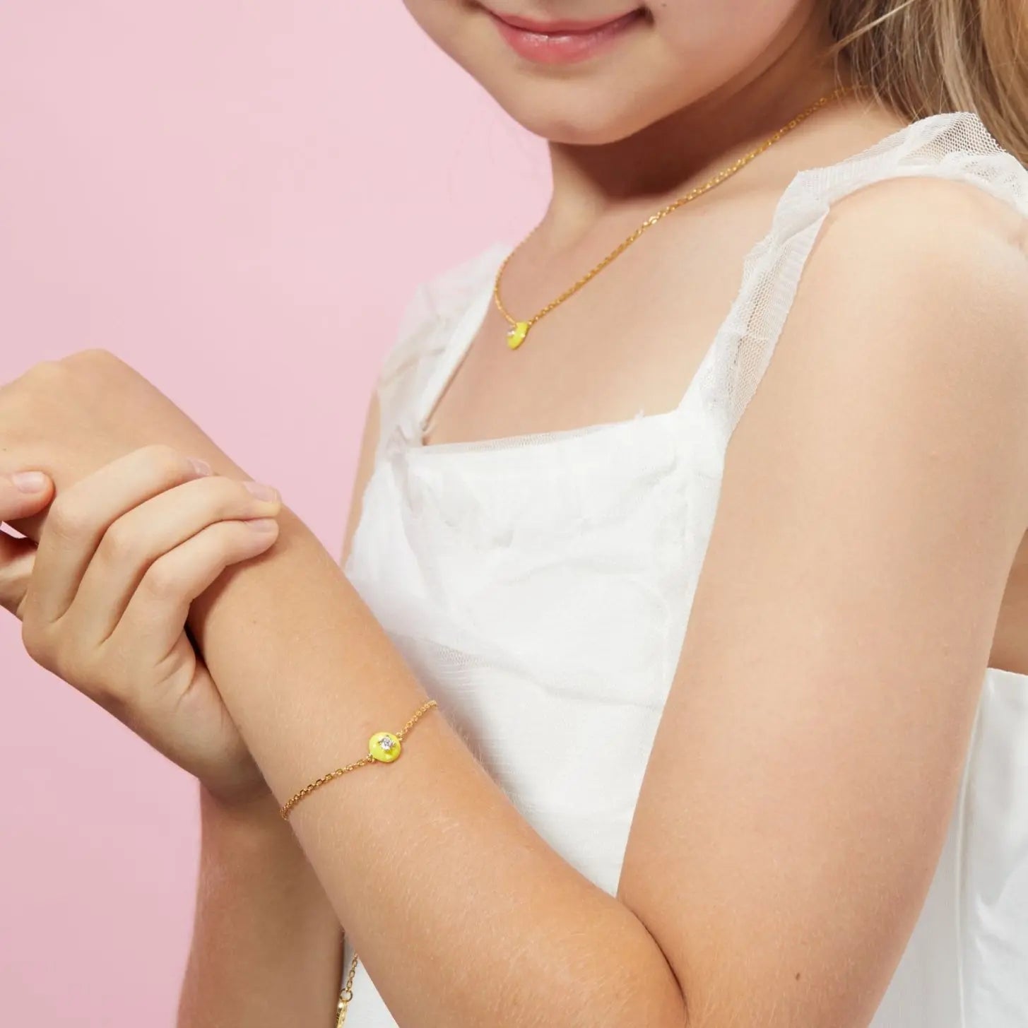 Petit Cupcake Bracelet in Yellow Anna Zuckerman