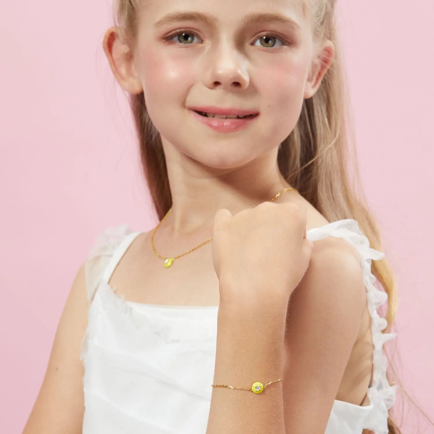 Petit Cupcake Bracelet in Yellow Anna Zuckerman