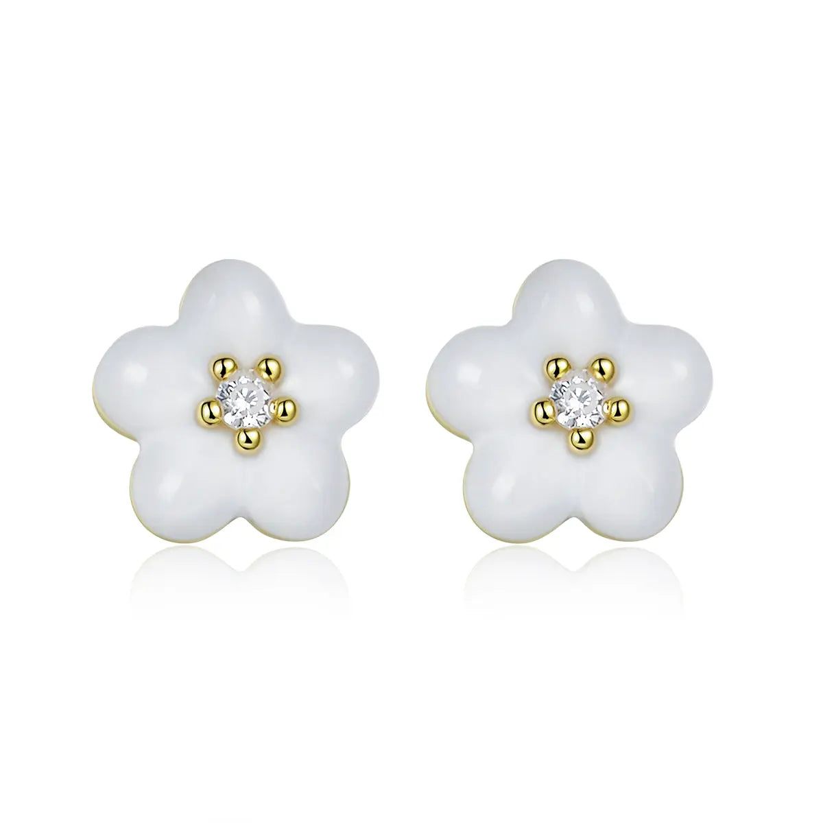 Petit Daisy White Earrings Anna Zuckerman