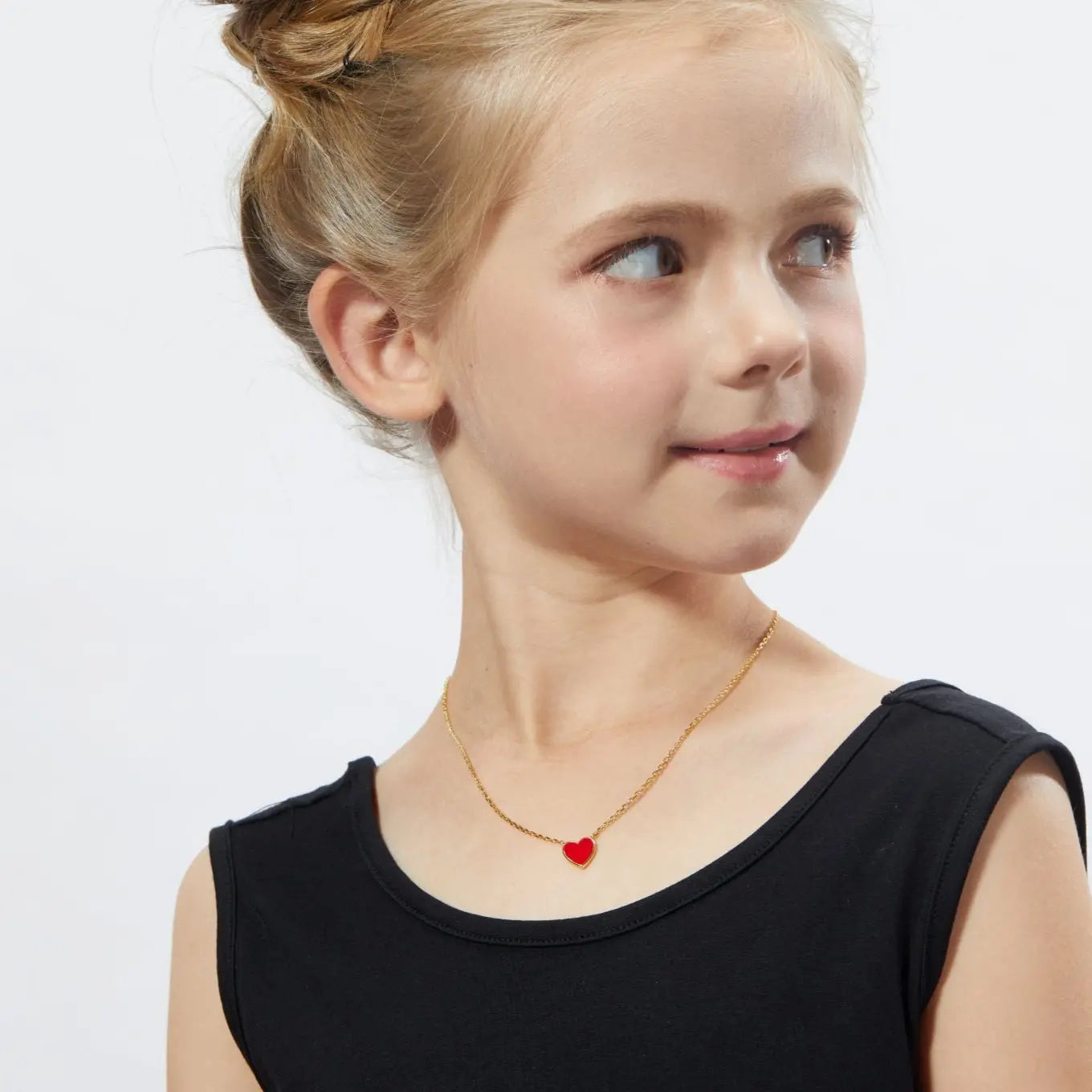 Petit Love Necklace in Red Anna Zuckerman