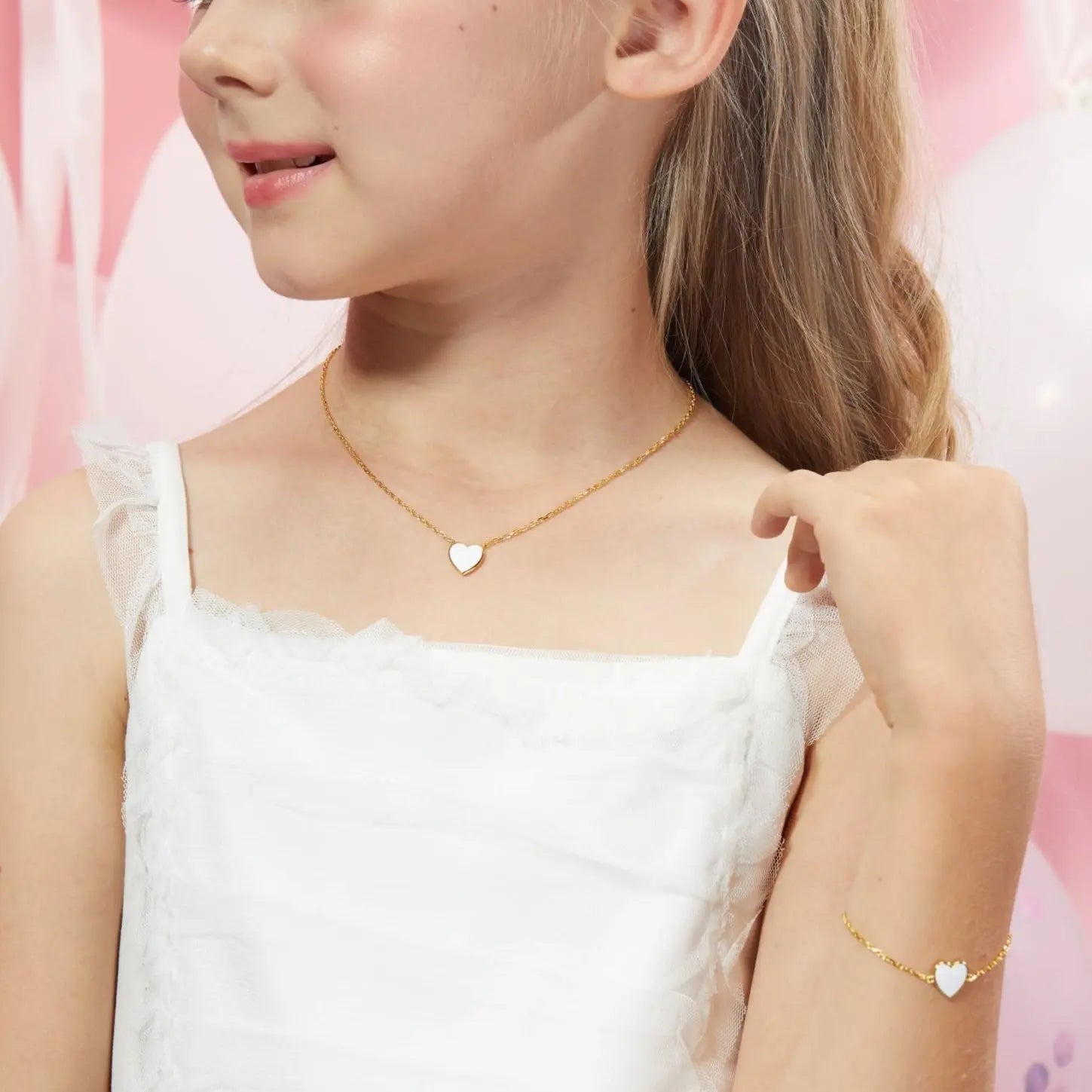 Petit Love Necklace in White Anna Zuckerman