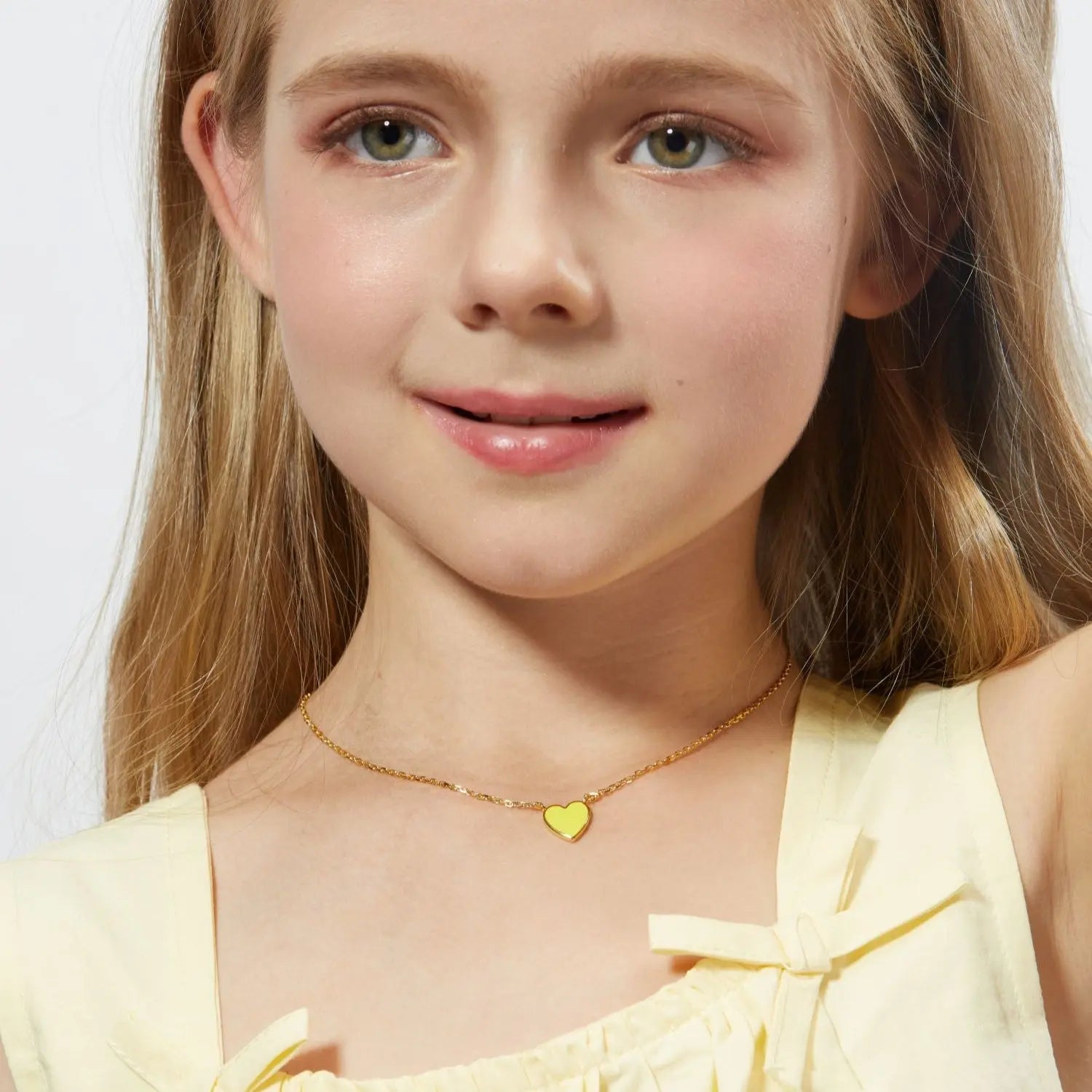 Petit Love Necklace in Yellow Anna Zuckerman