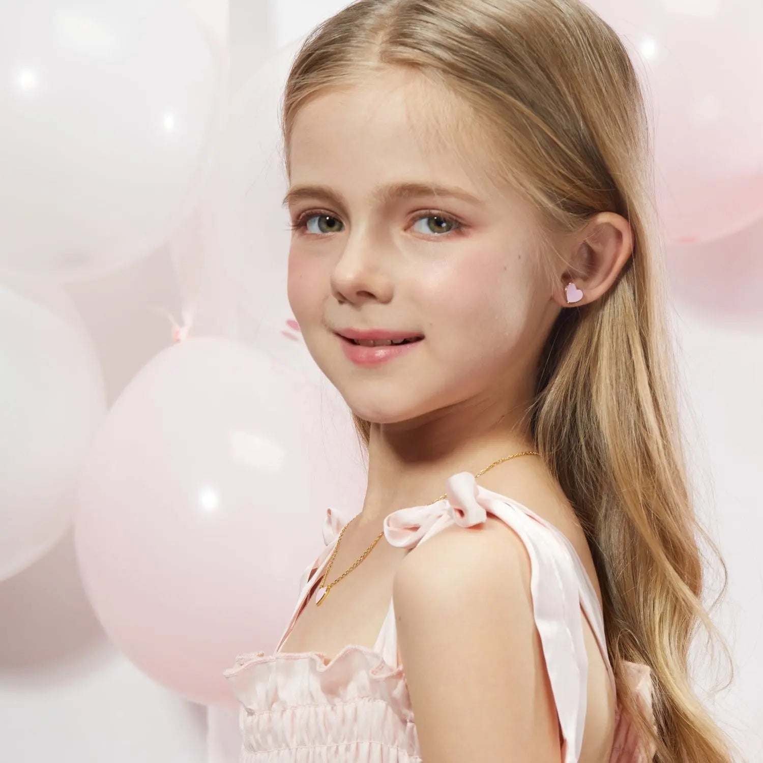 Petit Love Studs in Pink Anna Zuckerman