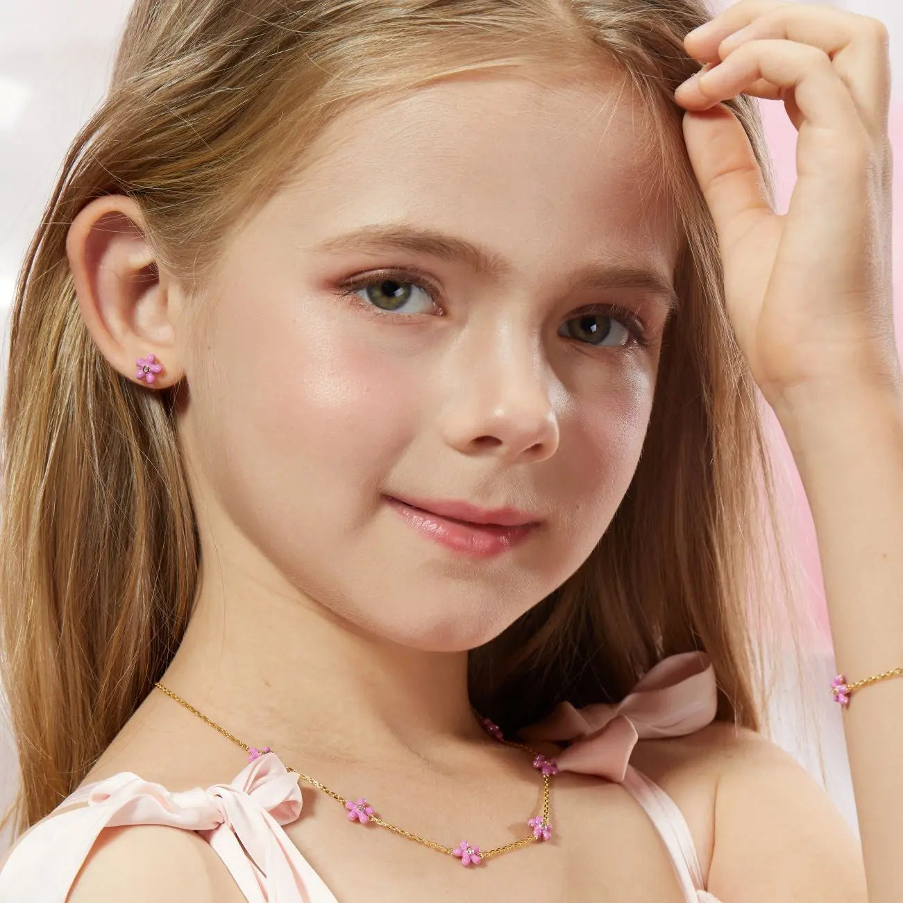 Petit Rosie Earrings in Rose Anna Zuckerman