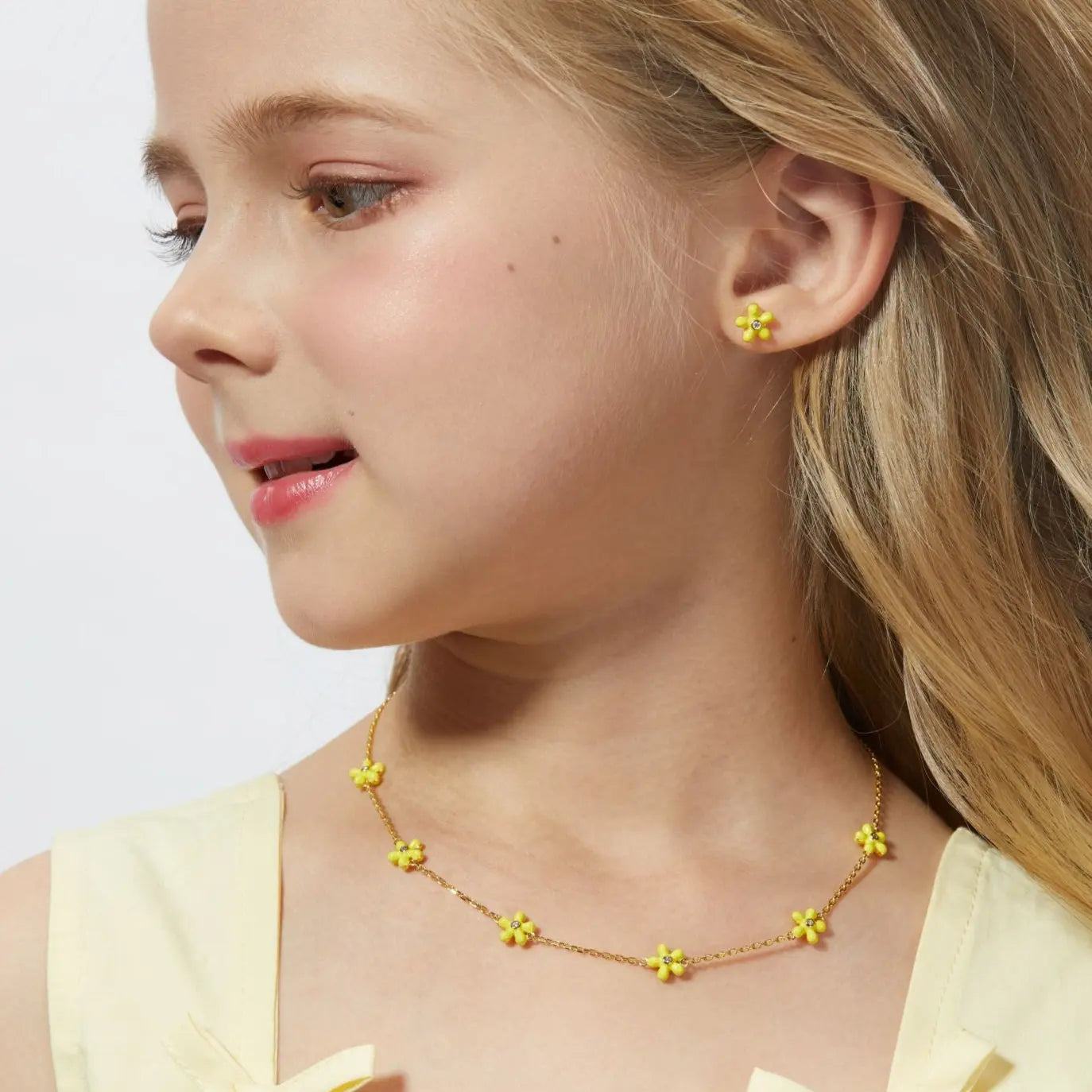 Petit Rosie Earrings in Yellow Anna Zuckerman